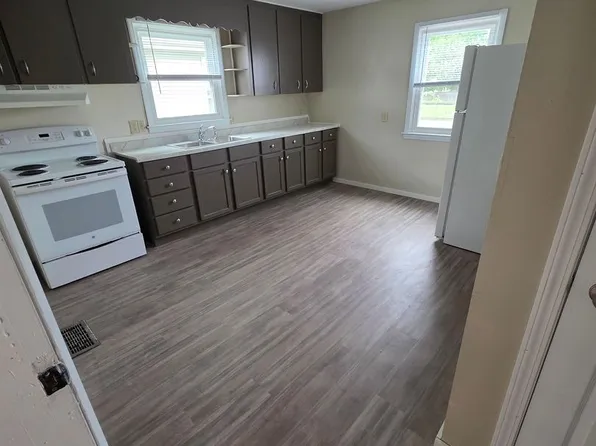 504 S 7th St, Norfolk, NE 68701