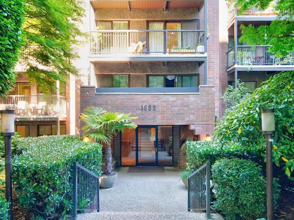 1655 Nelson St #118, Vancouver, BC V6G 1M4