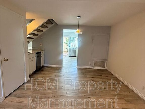 3rd image of 16065 Mount Pico Ct