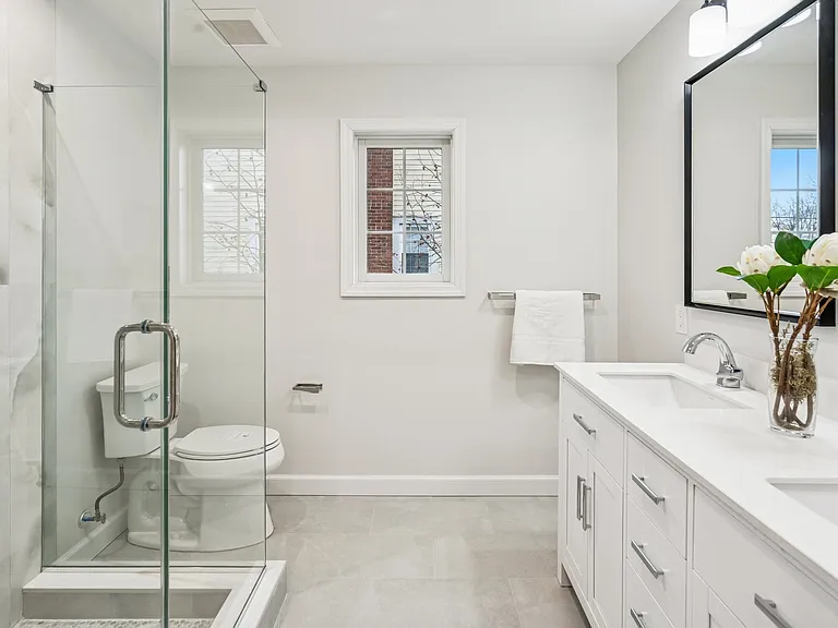161 Myrtle Ave — Photo 18
