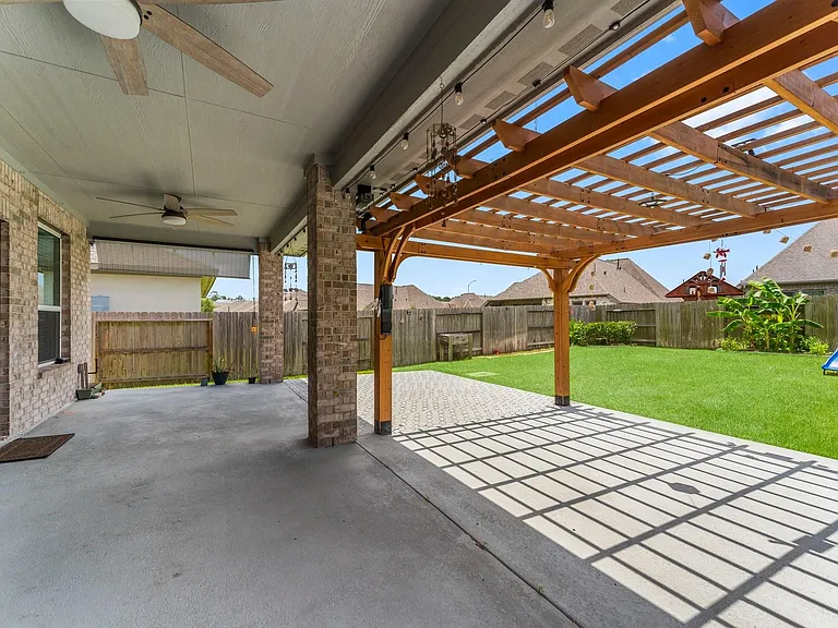 3850 Chapman Bluff Dr — Photo 30