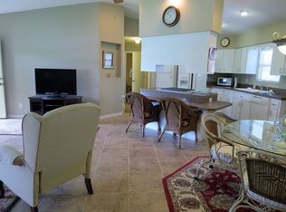 26945 Forest Hills St, Leesburg, FL 34748