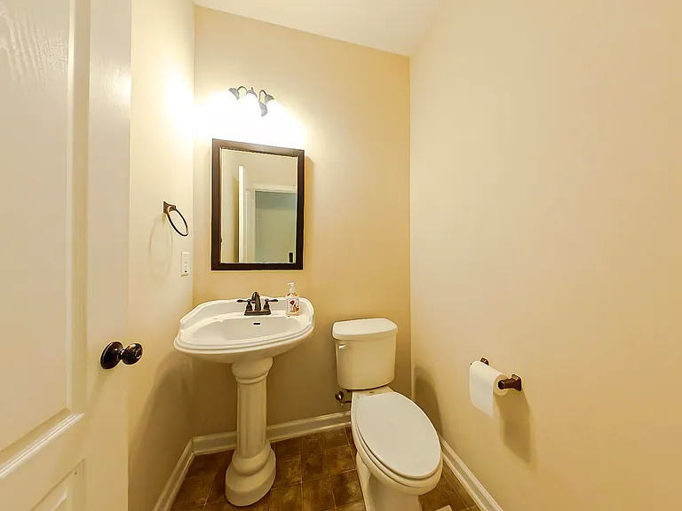 532 Capstone Way — Photo 17