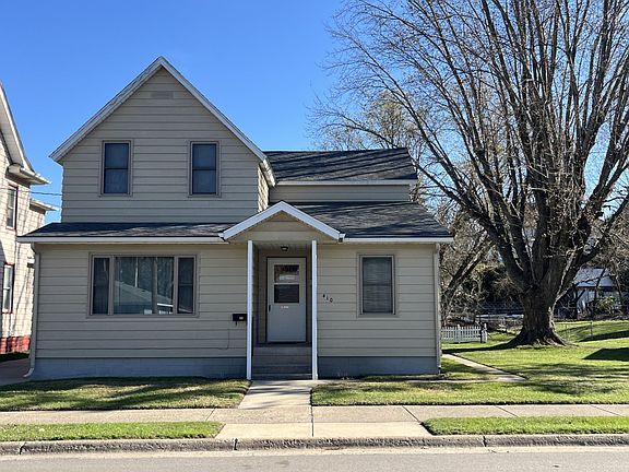 3rd image of 410 1st St N