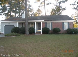 5639 Walkabout Rd, Hope Mills, NC 28348