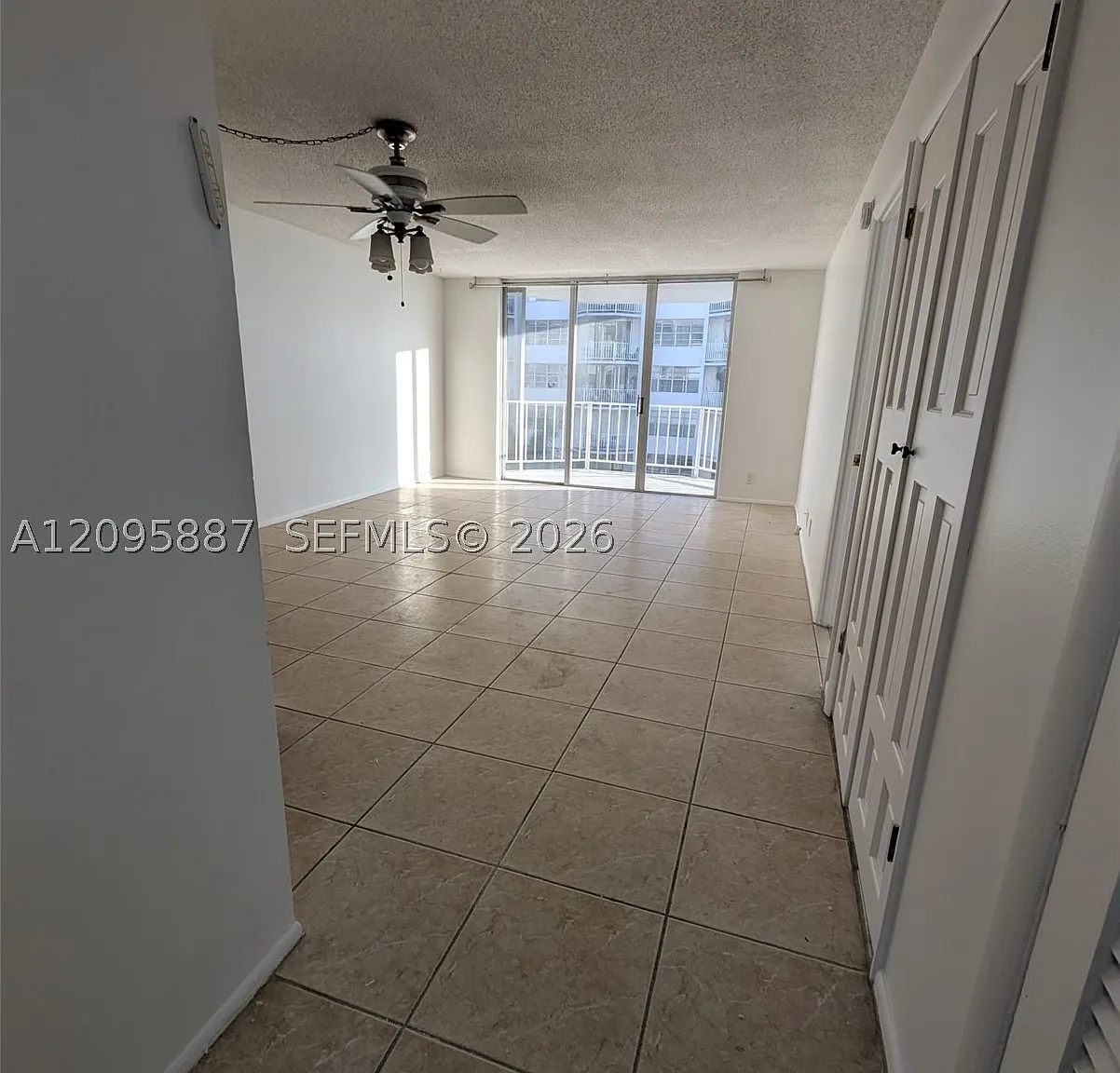 1 bed, 1.0 bath, 780 sqft, $1,800 — Photo 3