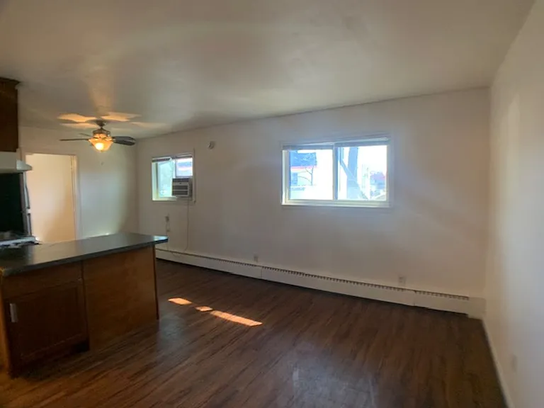2726 17th Ave E ( Building B ) — Photo 2