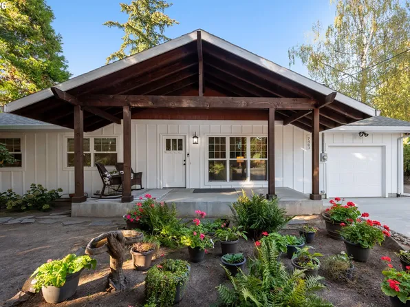 7403 SW Mapleleaf St, Portland, OR 97223