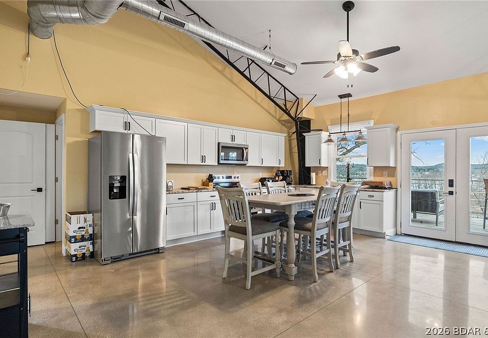 1st image of 375 Admirals Point