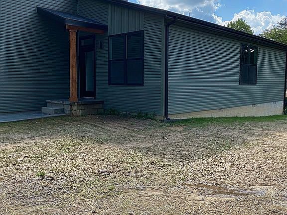 2nd image of 1762 Black Diamond Rd