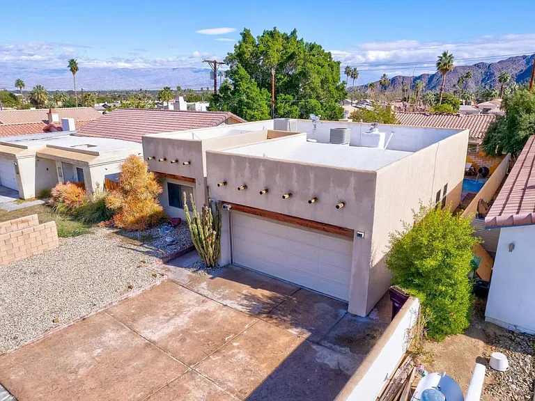52850 Avenida Herrera — Photo 13