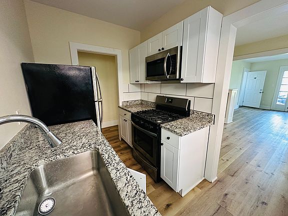 4th image of 1241 Glynn Ct #1E