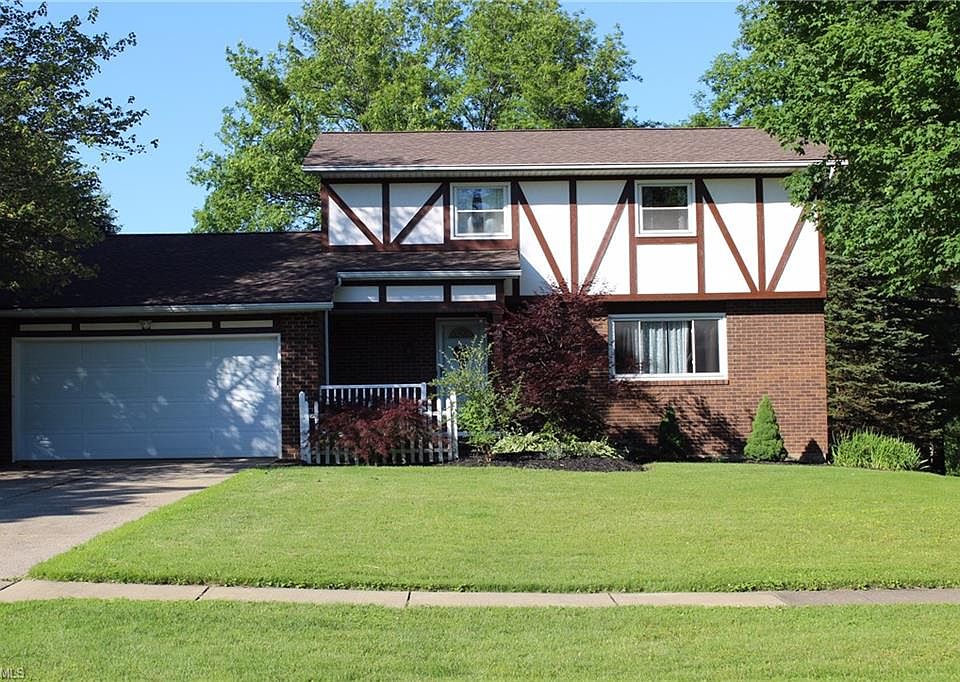 1st image of 8997 White Oak Dr