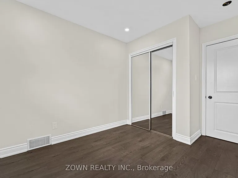 5866 Valley Way #MAIN LEVEL — Photo 12