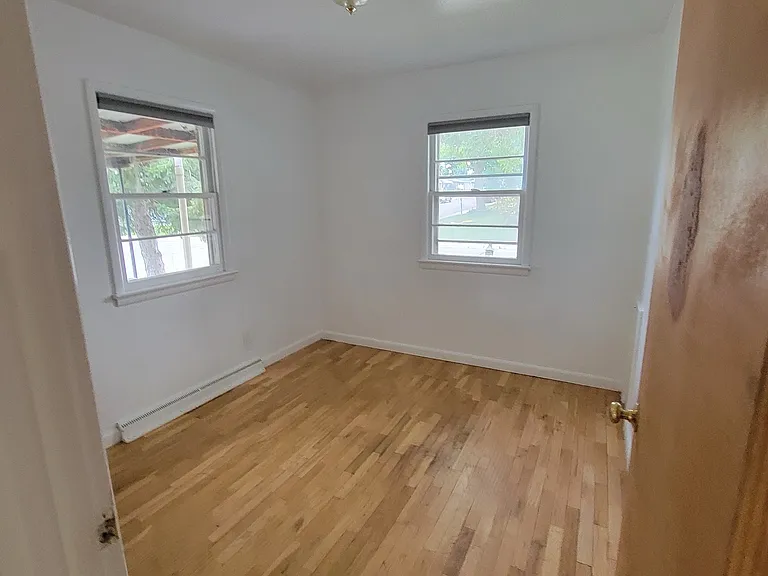 1245 Saint Johns Ave — Photo 13