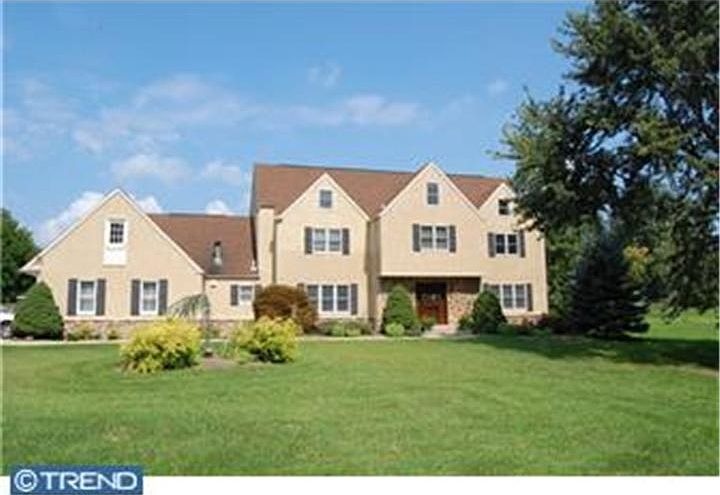 For Sale: 18 Blenheim Hill Ln, Malvern, PA 19355
