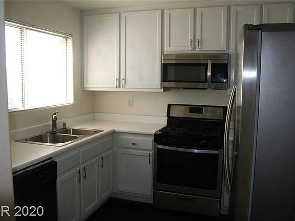 3rd image of 1410 Jamielinn Ln Unit 102