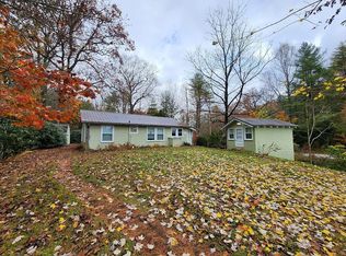 2603 Kim Miller Rd, Lake Toxaway, NC 28747