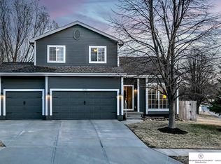 15125 Butler Ave, Omaha, NE 68116