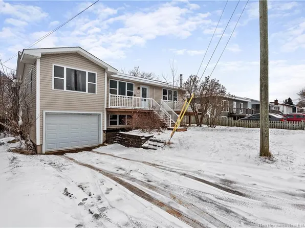 40 Winter St, Shediac, NB E4P 2Y2