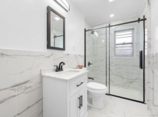 24319 129th Ave, Rosedale, NY 11422