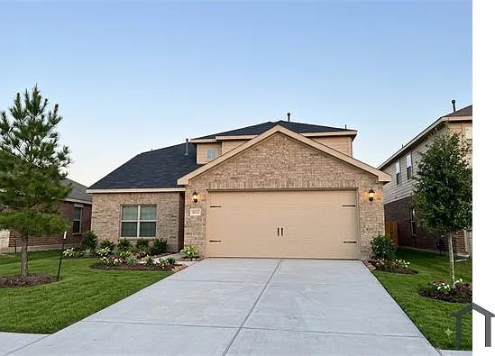 3110 Holstein Dr