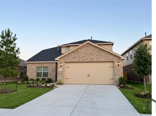 3110 Holstein Dr, Forney, TX 75126