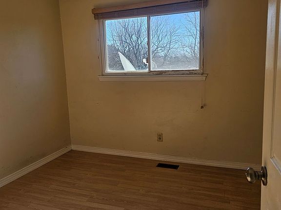 5th image of 1434 Sierra Dr