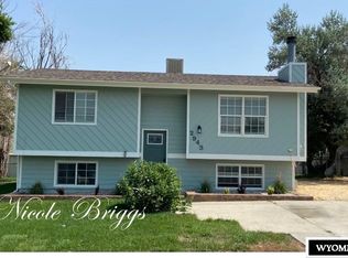 2943 Pheasant Dr, Casper, WY 82604