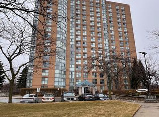 90 Dale Ave #706, Toronto, ON M1J 3N4