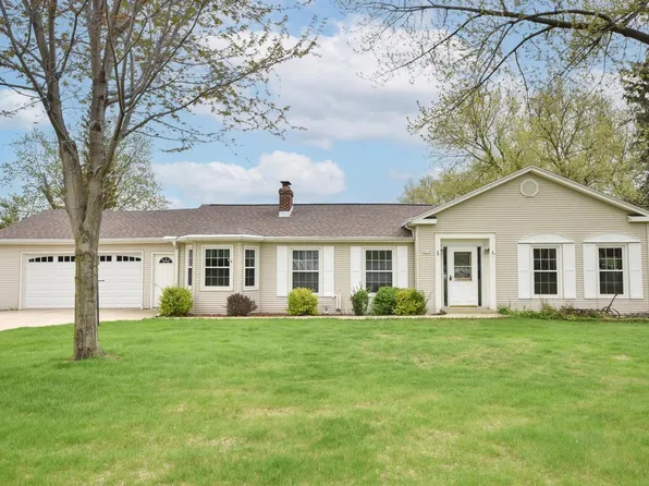 2073 E Sumner STREET, Hartford, WI 53027