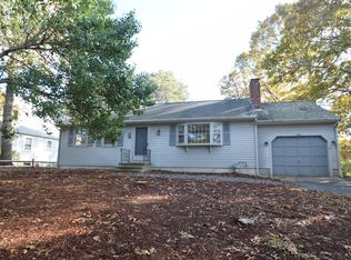 60 Country Cir, South Dennis, MA 02660
