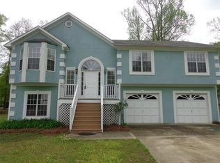 3270 Eloise Dr, Powder Springs, GA
