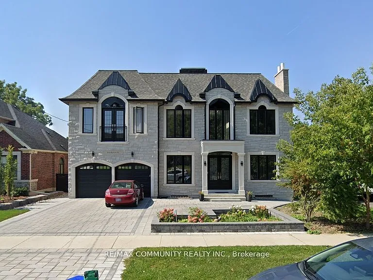 118 Queen St — Photo 1