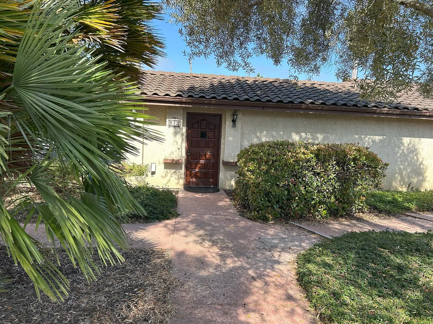 Short-Term Fully Furnished Rental Available Now! — Photo 1