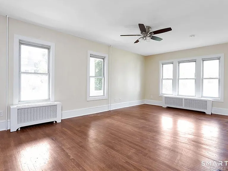 68 Leonard St — Photo 15