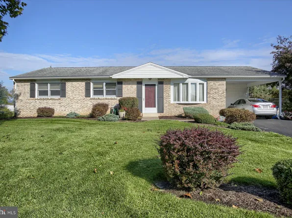 7936 Umberger St, Harrisburg, PA 17112