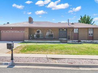 1305 W Pinewood Dr, Taylorsville, UT 84123