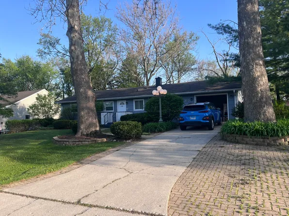 641 Jonquil Ave, Lisle, IL 60532