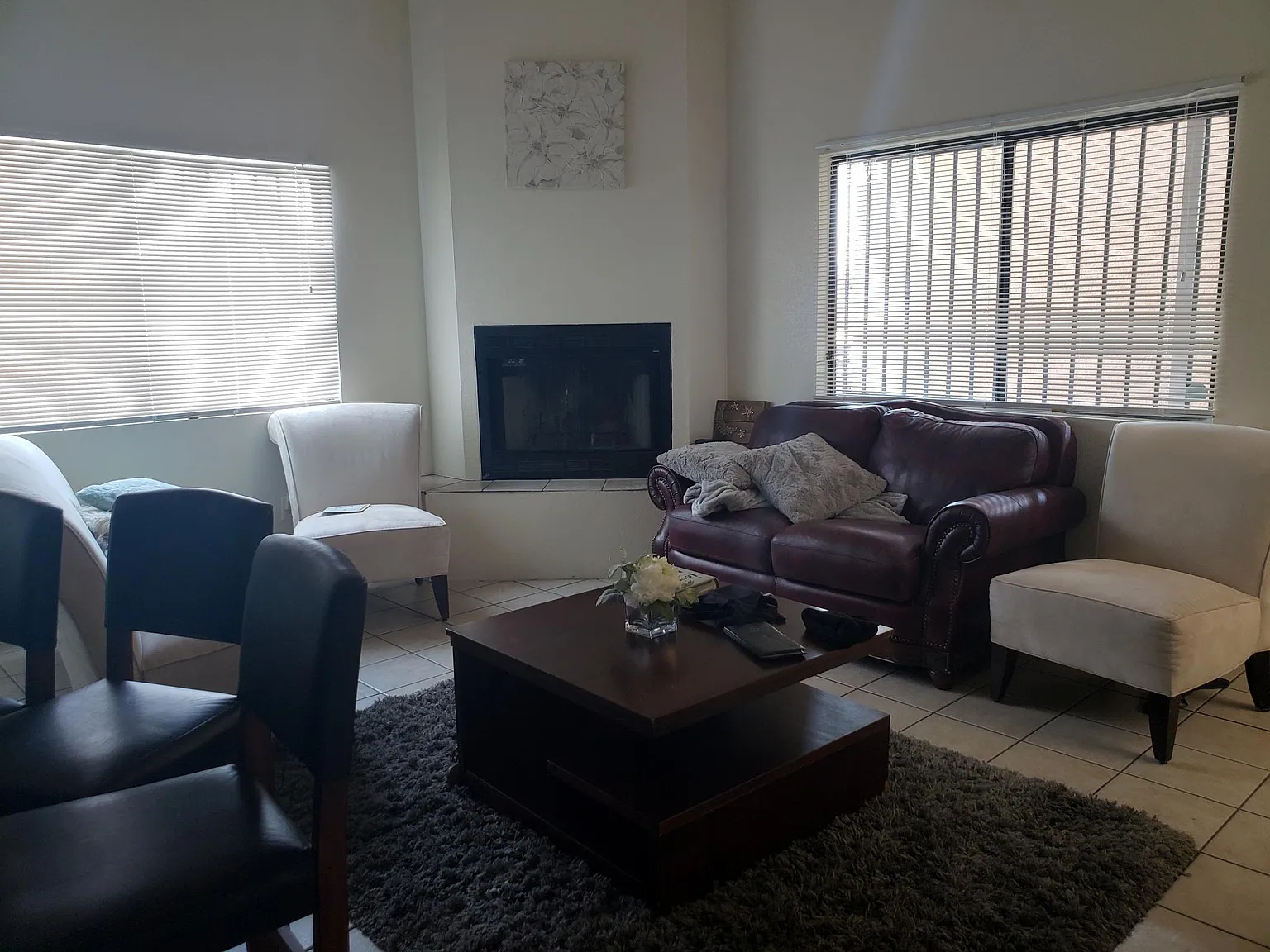 5 bed, 1801 sqft, $3,950 — Photo 3