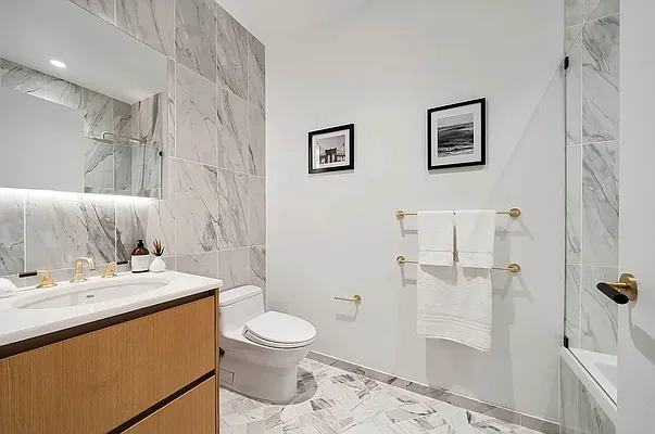 Rented by Douglas Elliman | media 27