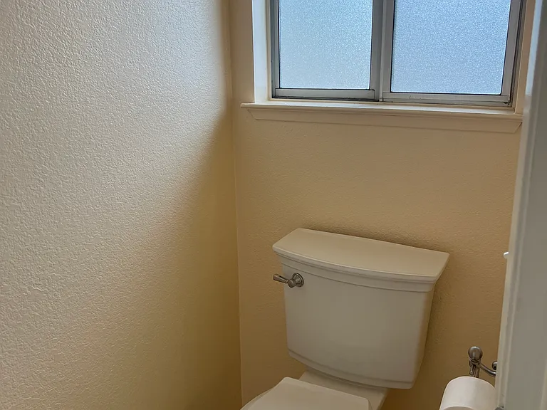 16183 Harvey Dr — Photo 35
