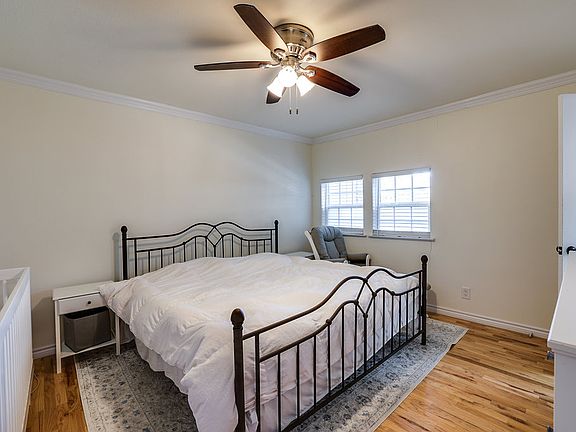 4th image of 2701 Creek Wood Ct