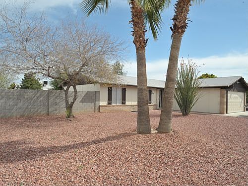 Front Yard/view