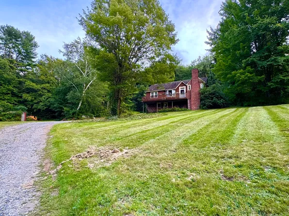 28 Cotton Hill Road, New Hartford, CT 06057