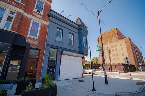 1024 N Western Ave #2 Photo 1