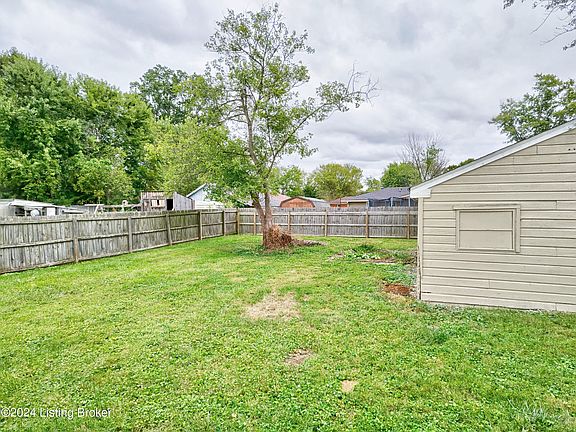 5th image of 13111 Ashlawn Dr