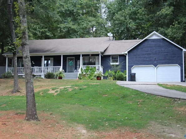 235 Ghost Hill Rd, Trinity, AL 35673