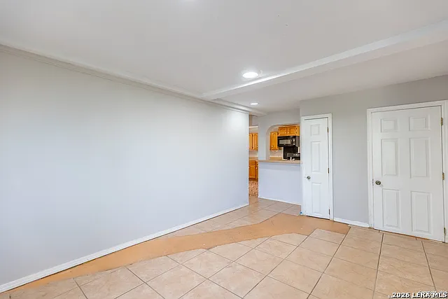 1 bed, 1.0 bath, 586 sqft, $850 — Photo 3