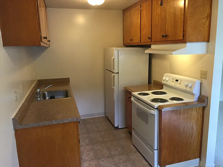 14433 BANCROFT Ave — Photo 1